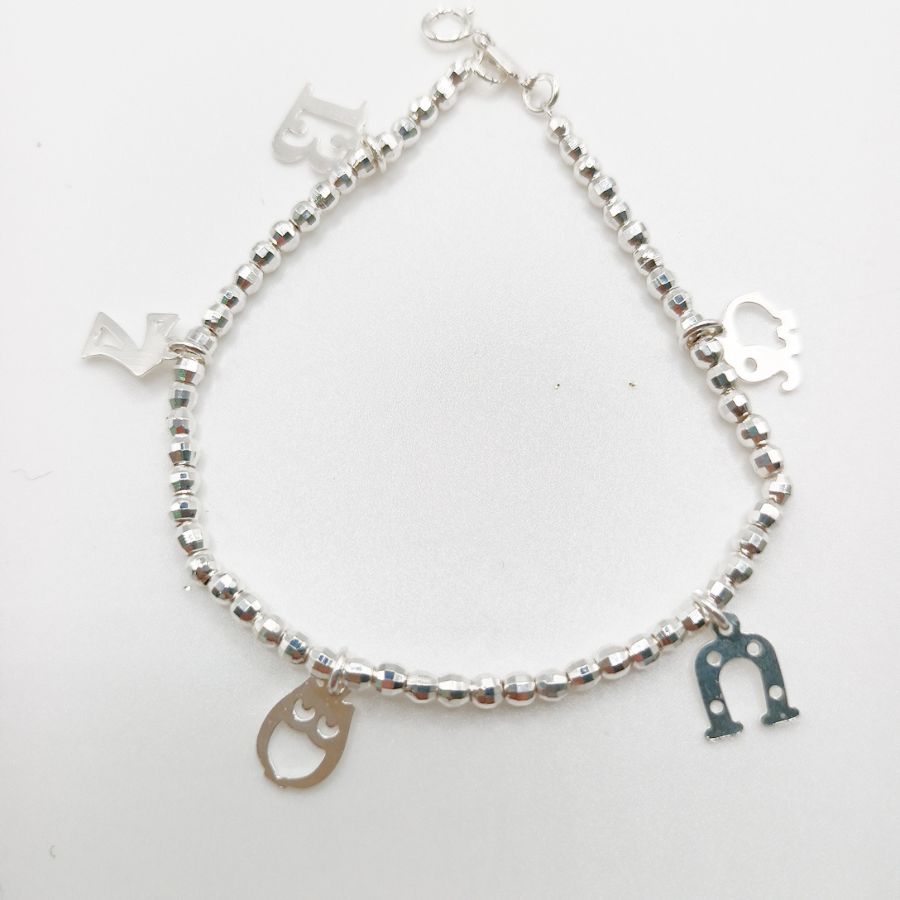 Pulsera De Bolitas Facetadas Con Dijes De La Suerte Plata .925