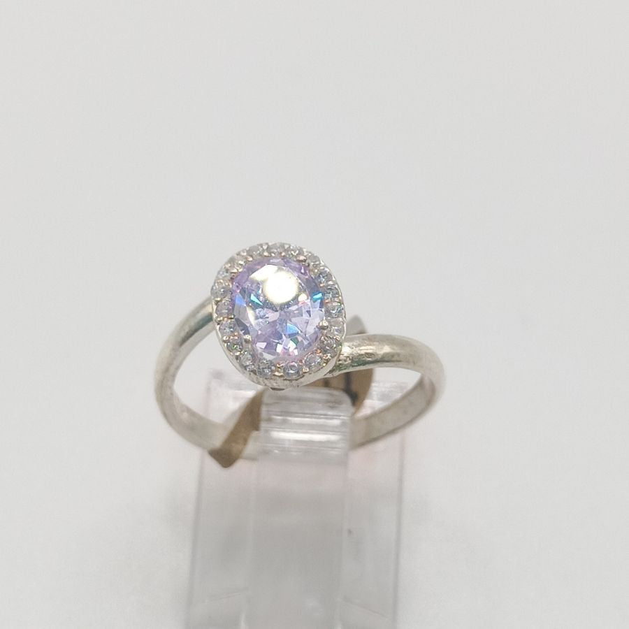 Anillo Ajustable Con Montura Circonia Lila Y Trasparentes